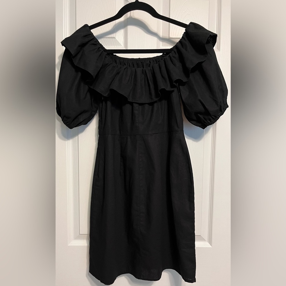 H&M Women's off the shoulder Linen Mini Dress, size M
